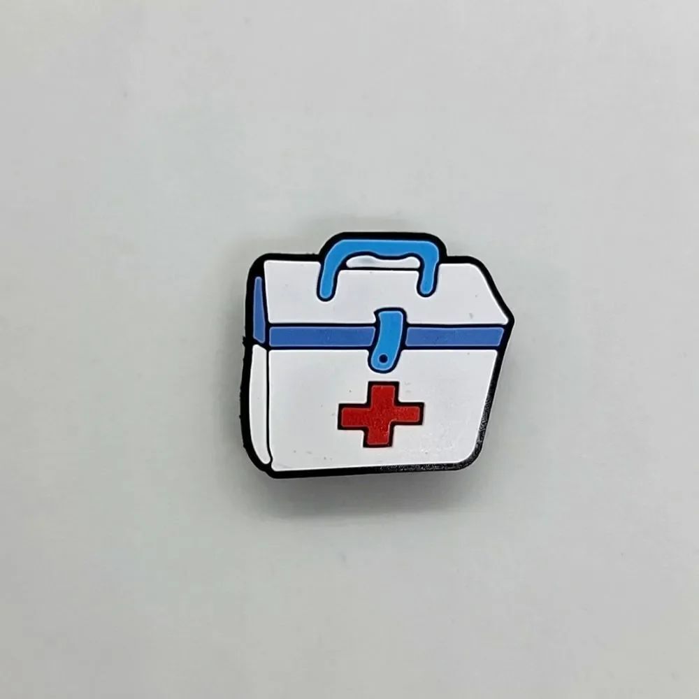 🎈5/$10🎈 PATCHES..CROC CHARMS.. nurse.. doctor..